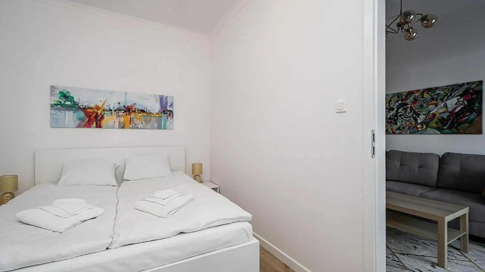 Golden Residence Apartment Krakow 0*,